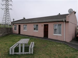 2 Bed House in Glenhaven