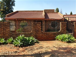3 Bed House in Doornpoort and surrounds