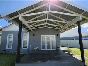 3 Bed Townhouse in Shelly Beach