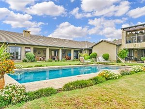 4 Bed House in Chartwell