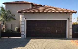 3 Bedroom Cluster in Rynfield