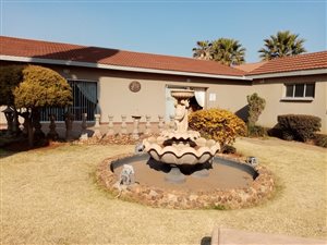 50 Bed, Bed and Breakfast in Vanderbijlpark Central