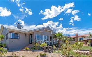 4 Bedroom House in Steynsrust