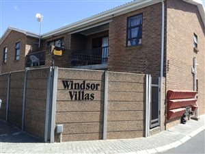 2 Bed Apartment in Kraaifontein Central