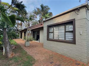 3 Bed Duet in Saiccor