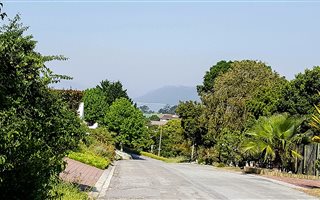 605 m² Land available in Groenvallei