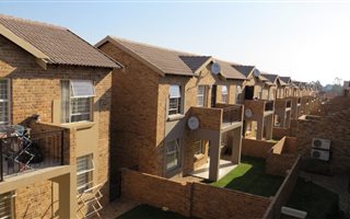 2 Bedroom Apartment in Honey Park
