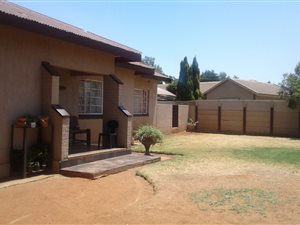 3 Bed House in Rothdene