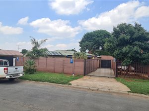 5 Bed House in Minnebron