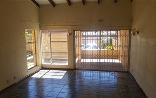 2 Bedroom House in Hoedspruit
