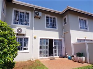 2 Bed Duplex in Illovo Beach