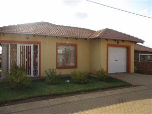3 Bed House in Lydenburg