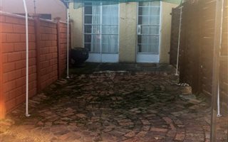 1 Bedroom Apartment in Kensington B
