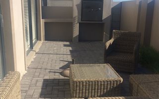 4 Bedroom Townhouse in Parklands North