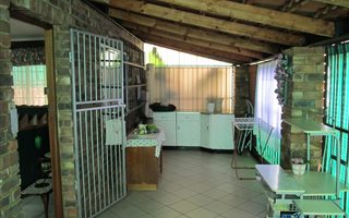 3 Bedroom House in Sinoville