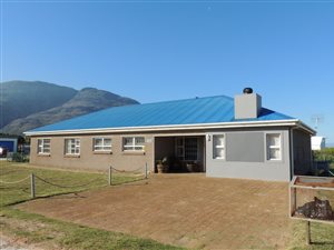 4 Bed House in Bettys Bay