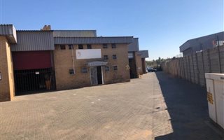 240 m² Industrial space in Driehoek