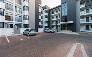 1 Bedroom Apartment in Rivonia