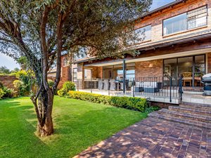 4 Bed Townhouse in Bedford Park