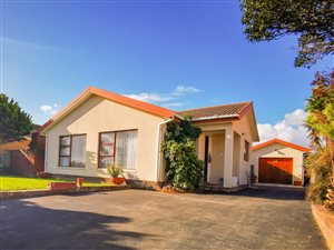 3 Bed House in Die Bos