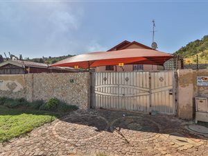 3 Bed House in Naturena