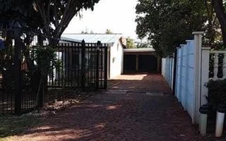 3 Bedroom House in Sinoville