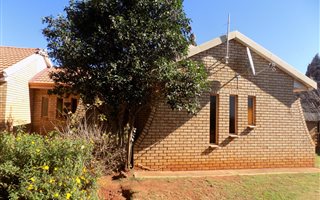 4 Bedroom House in Welverdiend