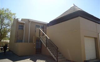 2 Bedroom Townhouse in Brackendowns