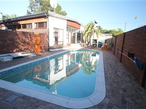 4 Bed House in Parow North