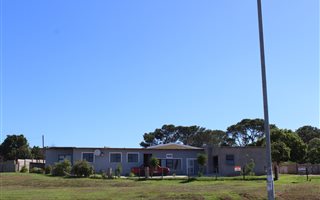 4 Bedroom House in Uitenhage Central