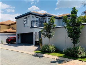 3 Bed House in Highveld
