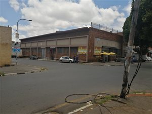 1500 m² Industrial space in Fordsburg