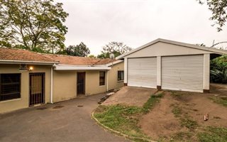 4 Bedroom Simplex in The Wolds