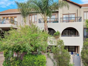 2 Bed Apartment in Craighall Park