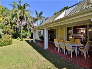 3 Bed Townhouse in Beacon Bay