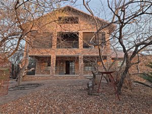 4 Bed House in Marloth Park