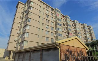 3 Bedroom Apartment in Warner Beach