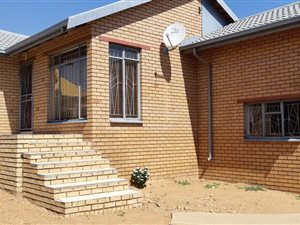 3 Bed House in Soshanguve