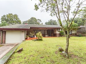3 Bed House in Hatton Estate