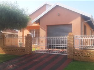 3 Bed House in Sebokeng Zone 17