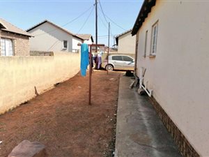 6 Bed House in Middelburg Central