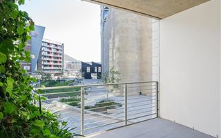 1 Bedroom Apartment in Waterfront