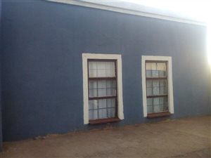 4 Bed House in Nellmapius