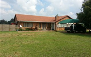 2 ha Farm in Sundra