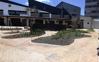 1 Bedroom Apartment in City & Suburban (Maboneng)