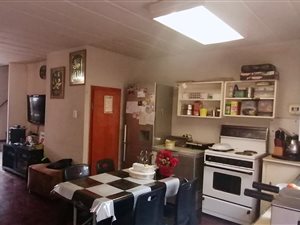 3 Bed Apartment in Erasmia