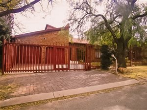 3 Bed House in Naturena