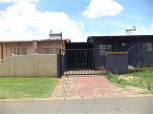 3 Bed House in Eldorado Park