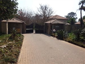 17 m² Land available in Crowthorne