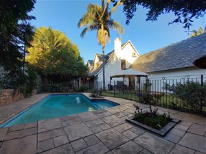4 Bed House in Bruma